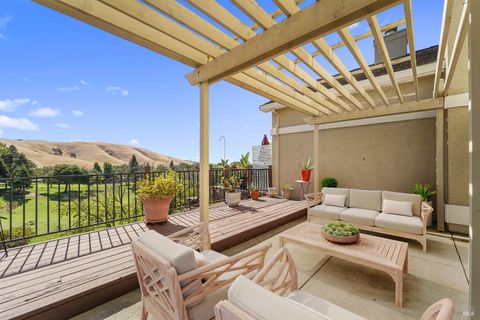 Photo of 2900 Calle De Cordoba, Fairfield, CA 94534 (MLS # 325075215)
