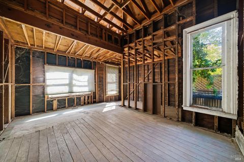 Photo of 226 Bayview Street, San Rafael, CA 94901 (MLS # 325085399)