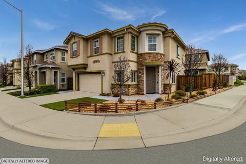 Photo of 2300 Verona Drive, Pittsburg, CA 94565 (MLS # 326015504)