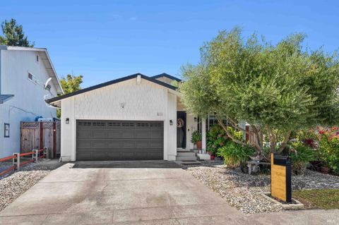 Photo of Rohnert Park, CA 94928 (MLS # 325027591)