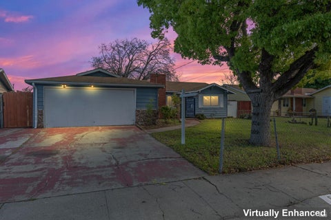 Featured picture for the property 324017160