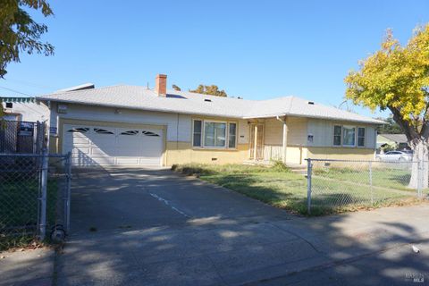 Photo of 795 Rosewood Avenue, Vallejo, CA 94591 (MLS # 325095706)