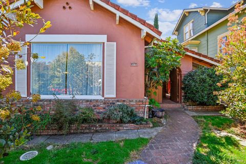 Photo of 935 Virginia Street, Vallejo, CA 94590 (MLS # 325087180)
