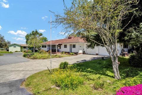 Photo of 3234 Skillman Lane, Petaluma, CA 94952 (MLS # 325050966)