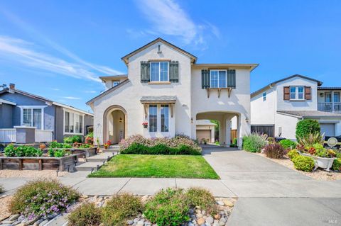 Photo of 651 Decanter Circle, Windsor, CA 95492 (MLS # 325052709)