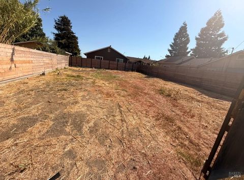Photo of 0 Illinois Street, Fairfield, CA 94533 (MLS # 325091474)