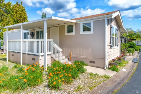 2412 Foothill Boulevard Unit 26, Calistoga, CA 94515 - MLS#: 325008686