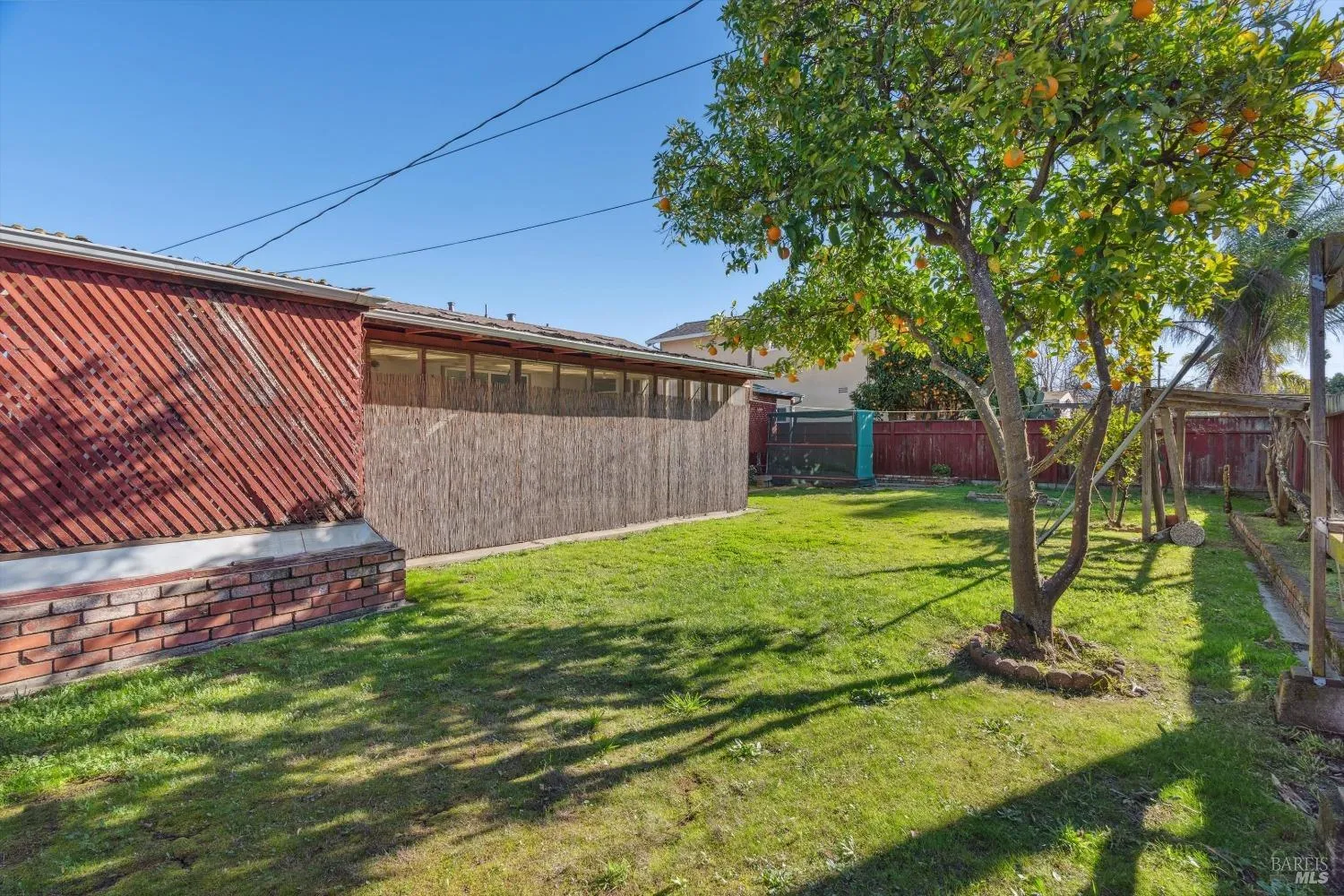 Vallejo, California 94589, United States, 3 Bedrooms Bedrooms, ,2 BathroomsBathrooms,Residential,Contingent,20019