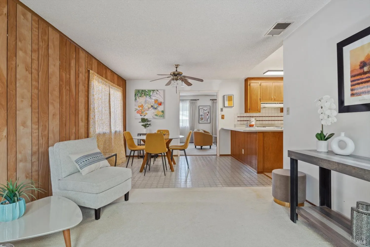 Vallejo, California 94589, United States, 3 Bedrooms Bedrooms, ,2 BathroomsBathrooms,Residential,Contingent,20019