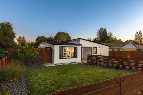 Photo of 103 Academy Lane, Sonoma, CA 95476 (MLS # 325083369)