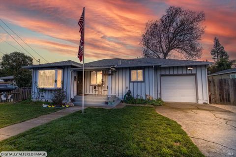 Photo of 1763 E Street, Napa, CA 94559 (MLS # 325099689)