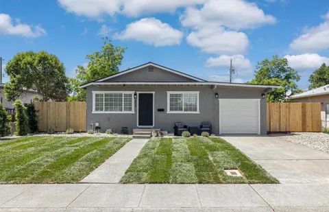 MLS: 225059358