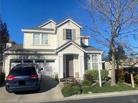 Photo of 4658 Lapis Court, Fairfield, CA 94534 (MLS # 325086946)