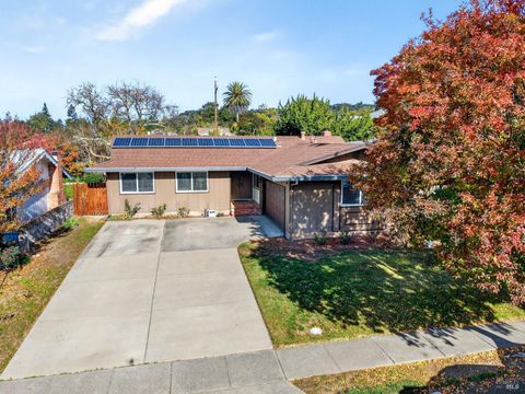 Photo of 1008 Terra Verde Drive, Napa, CA 94559 (MLS # 326004200)