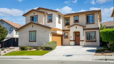 Photo of 2197 Yellow Rose Circle, Fairfield, CA 94534 (MLS # 325080809)