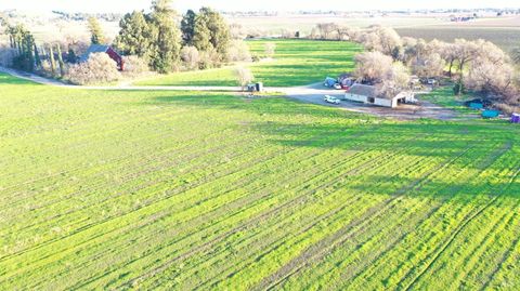 Photo of 4683 Abernathy Road, Fairfield, CA 94534 (MLS # 325008382)