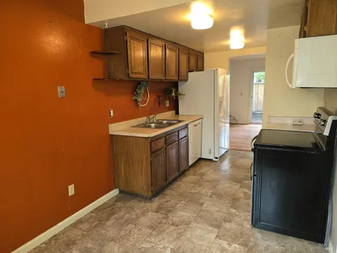 MLS: 325037729