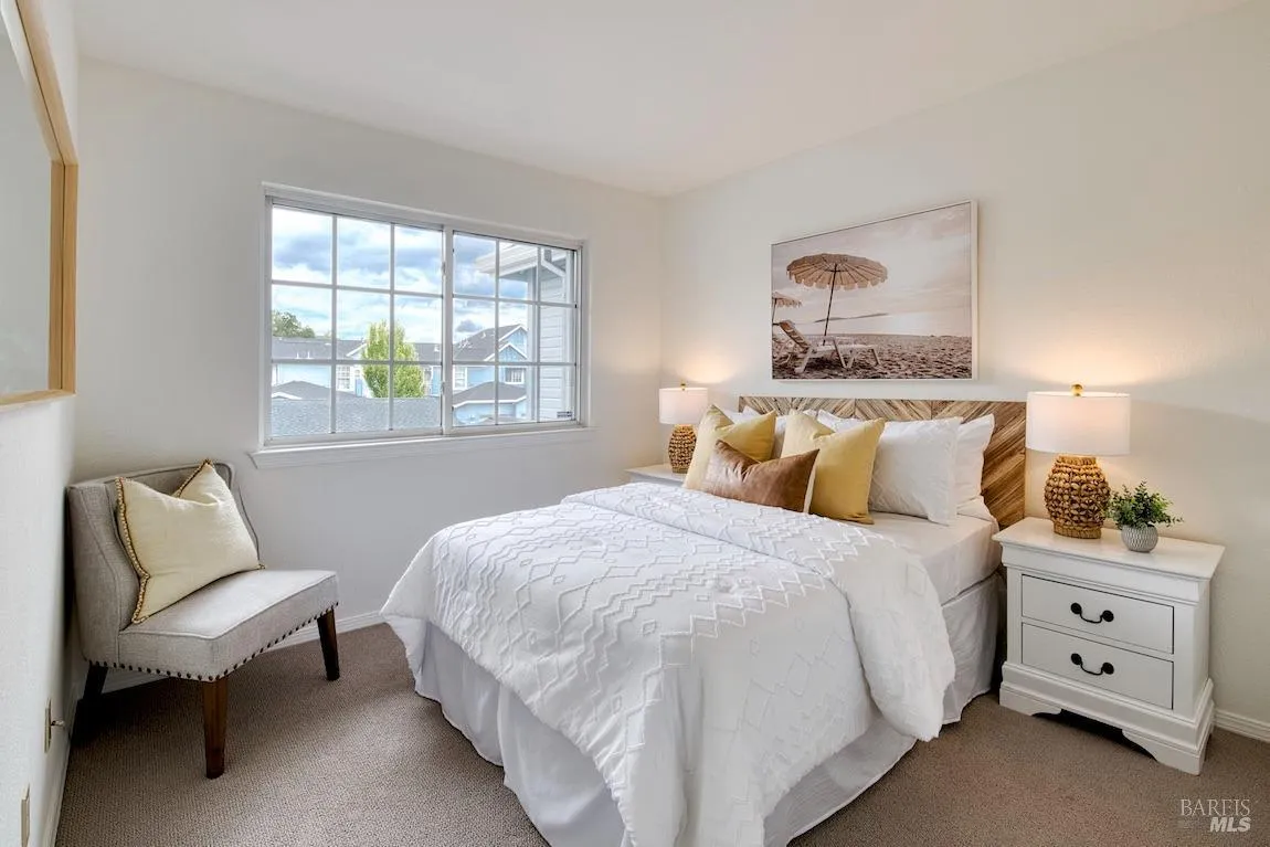 San Rafael, California 94903, United States, 3 Bedrooms Bedrooms, ,3 BathroomsBathrooms,Residential,Active,119944