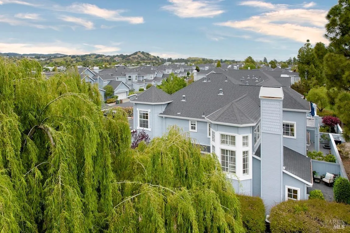 San Rafael, California 94903, United States, 3 Bedrooms Bedrooms, ,3 BathroomsBathrooms,Residential,Active,119944