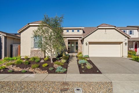Photo of 280 Decanter Circle, Windsor, CA 95492 (MLS # 326007210)