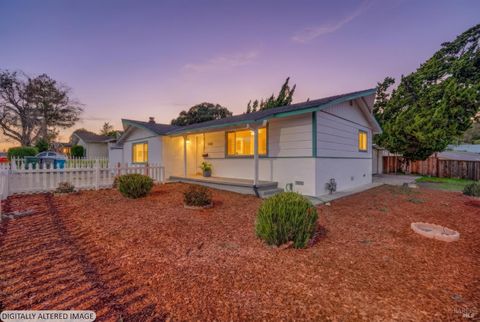 Photo of 1268 Sereno Drive, Vallejo, CA 94589 (MLS # 326008101)