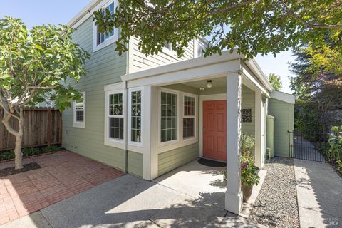 Photo of 2773 Elks Way, Napa, CA 94558 (MLS # 325083271)