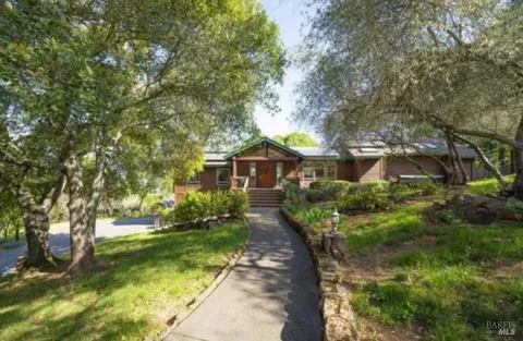 4383 Parker Hill Road, Santa Rosa, CA 95404 - MLS#: 325010622