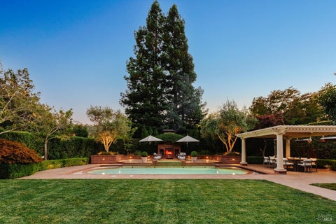 Featured picture for the property 323927309