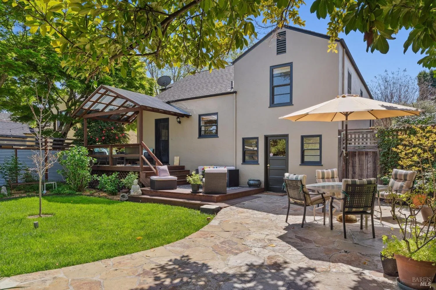 Napa, California 94559, United States, 3 Bedrooms Bedrooms, ,3 BathroomsBathrooms,Residential,Pending,105459