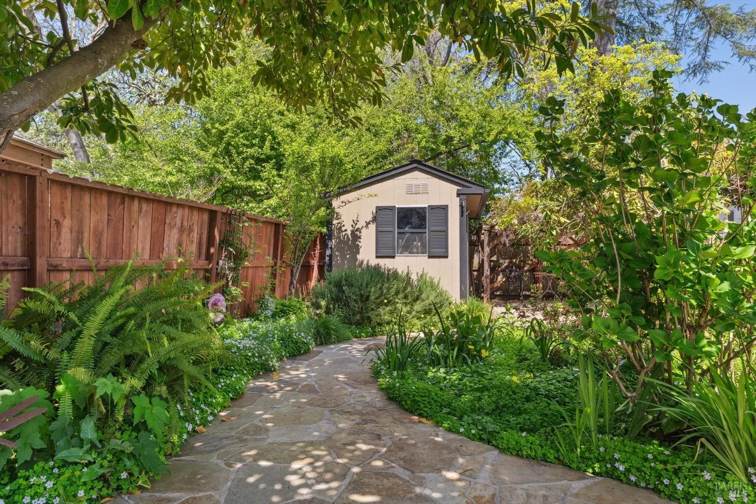 Napa, California 94559, United States, 3 Bedrooms Bedrooms, ,3 BathroomsBathrooms,Residential,Pending,105459