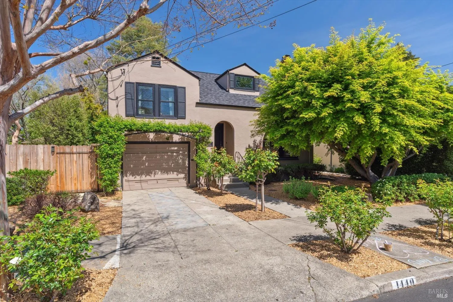 Napa, California 94559, United States, 3 Bedrooms Bedrooms, ,3 BathroomsBathrooms,Residential,Pending,105459