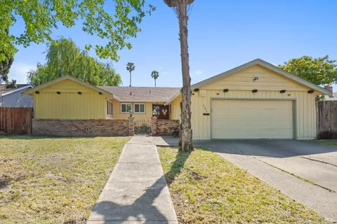 701 Roleen Drive, Vallejo, CA 94589 - MLS#: 325040272