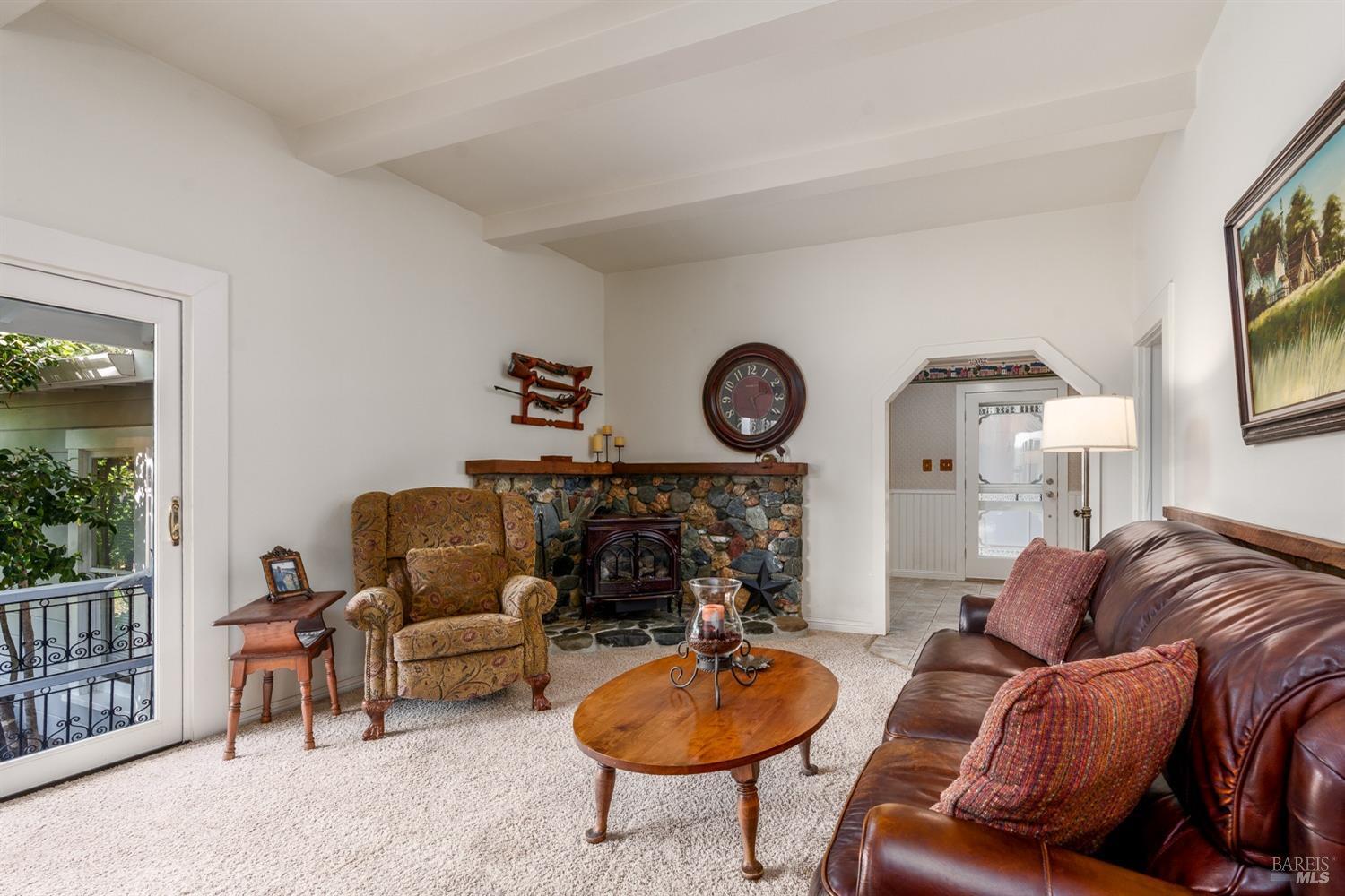 Ukiah, California, 95482, United States, 4 Bedrooms Bedrooms, ,3 BathroomsBathrooms,Residential,Active,1963393