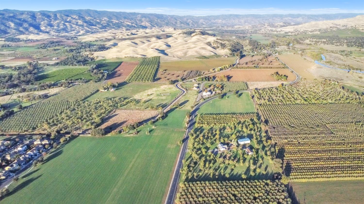 Esparto, California, 95627, United States, 3 Bedrooms Bedrooms, ,2 BathroomsBathrooms,Residential,Active,1985852