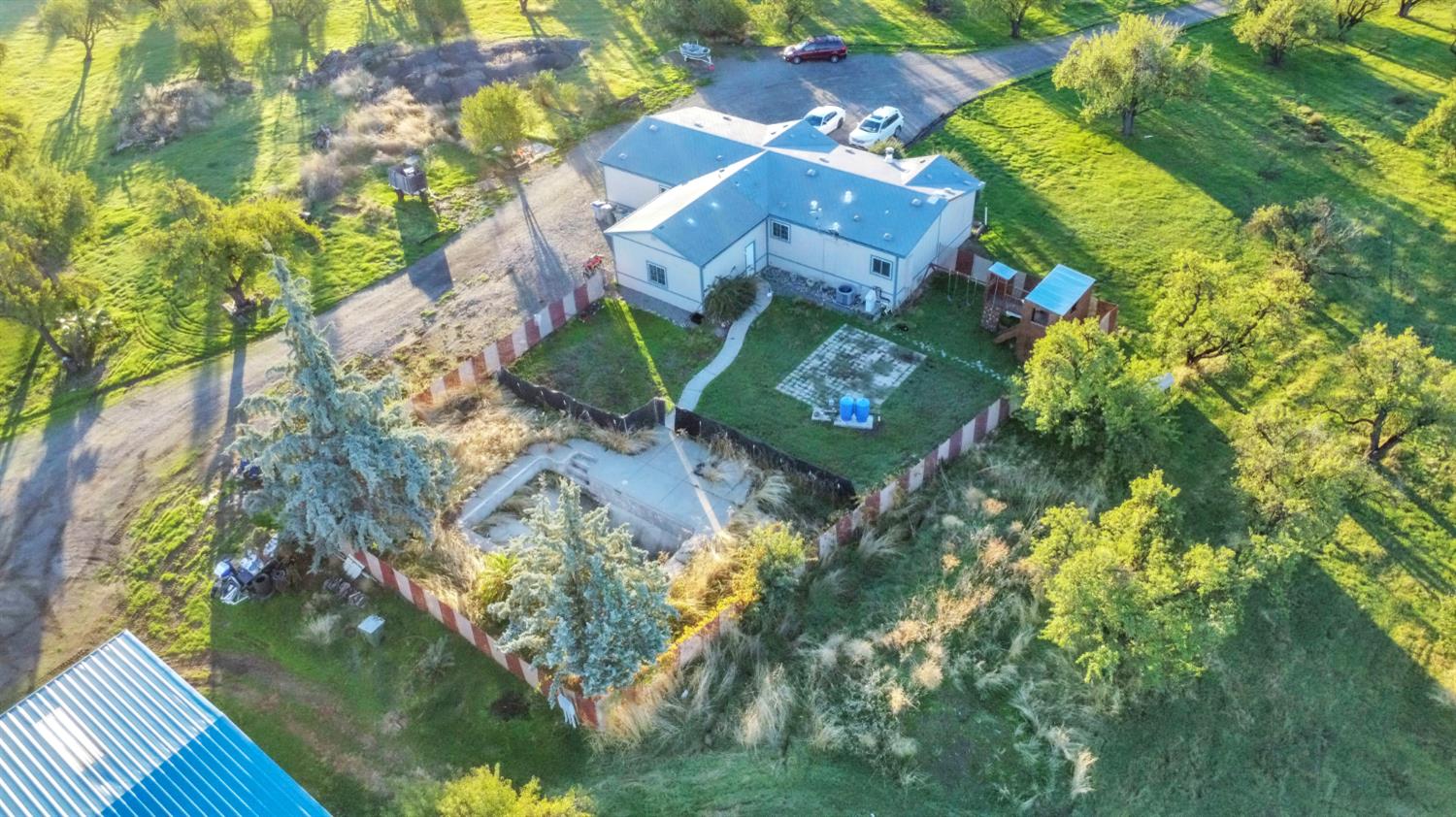 Esparto, California, 95627, United States, 3 Bedrooms Bedrooms, ,2 BathroomsBathrooms,Residential,Active,1985852