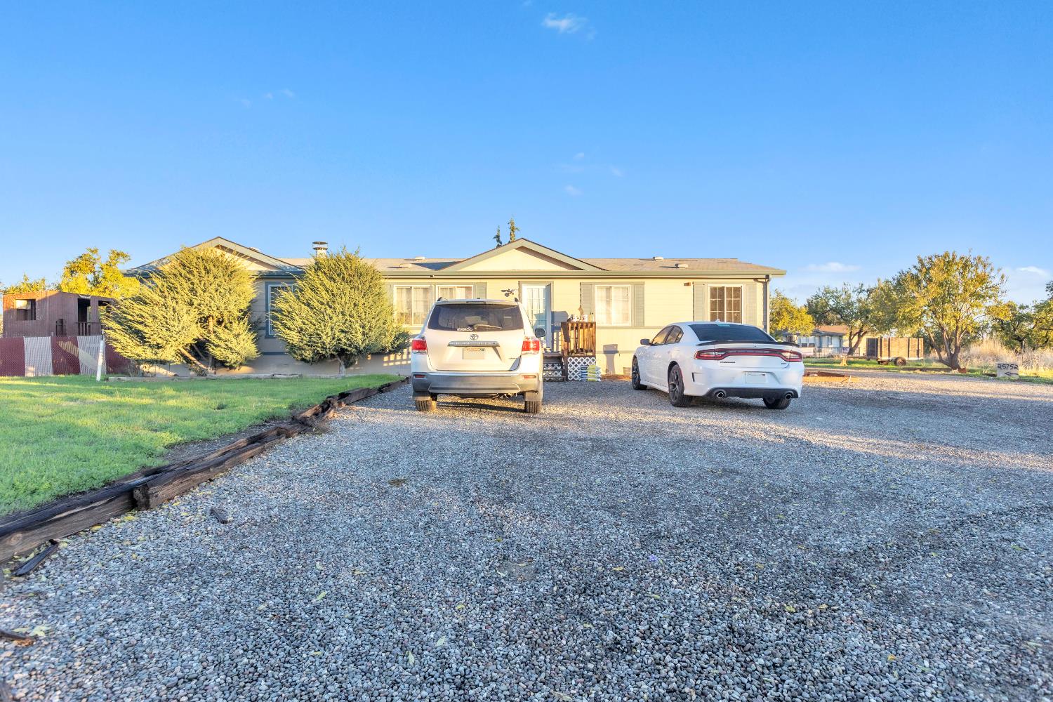 Esparto, California, 95627, United States, 3 Bedrooms Bedrooms, ,2 BathroomsBathrooms,Residential,Active,1985852