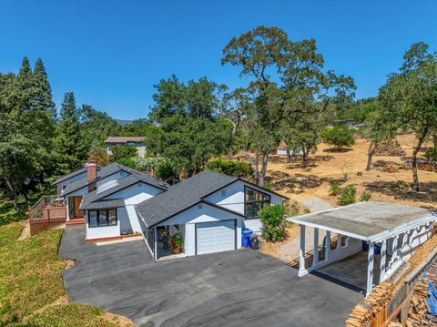Photo of 2143 Monticello Road, Napa, CA 94558 (MLS # 325074293)