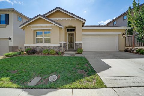 Photo of 5360 Discovery Way, Fairfield, CA 94533 (MLS # 325082197)