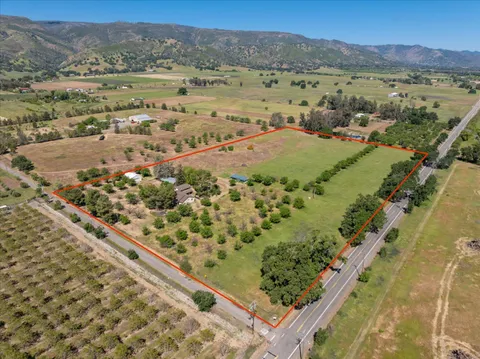 MLS: 225054086