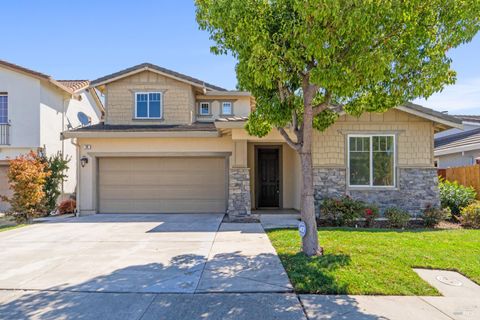 Photo of 14 Karly Court, American Canyon, CA 94503 (MLS # 325079825)