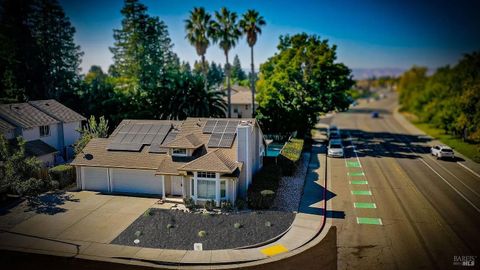 Photo of 265 Ahern Lane, Dixon, CA 95620 (MLS # 326001921)