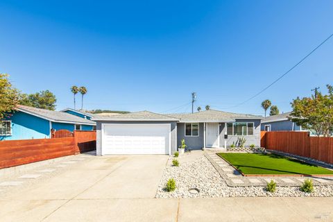Photo of 348 Sawyer Street, Vallejo, CA 94589 (MLS # 325086214)