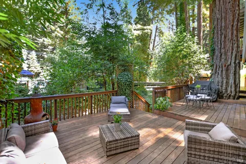 15607 Old Cazadero Road, Guerneville, CA 95446 - #: 325074197