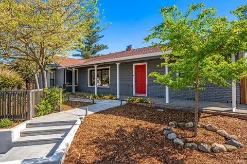 1034 Terrace Drive, Napa, CA 94559 - MLS#: 325030087