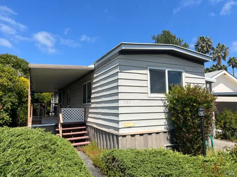 MLS: 325046315