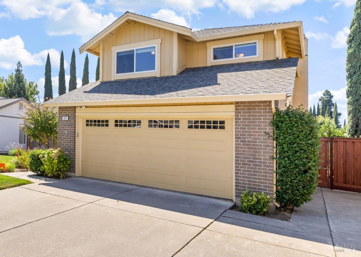 516 Owl Court