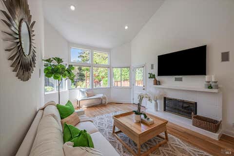 Featured picture for the property 324049651