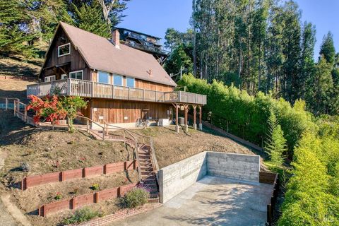 Photo of 20 Poppy Lane, Mill Valley, CA 94941 (MLS # 326006989)