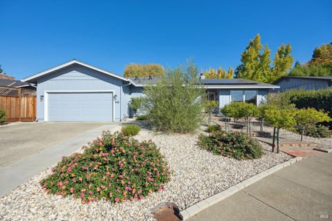 Photo of 540 Chase Street, Sonoma, CA 95476 (MLS # 325093708)