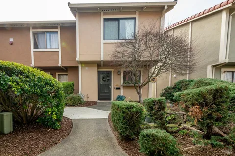 2571 Vallejo Street, Santa Rosa, CA 95405 - MLS#: 325012545
